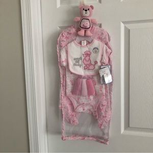 Brand new nine piece baby girl set